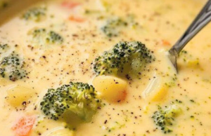 This Cheddar Broccoli Potato Soup
