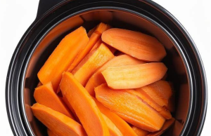 Slow Cooker 5-Ingredient Honey Butter Sweet Potatoes
