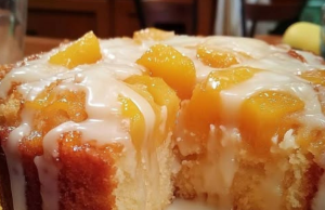 Peach Cobbler Pound Cake Recipe