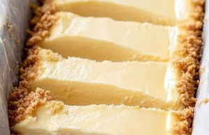 Simple Loaf Pan Cheesecake