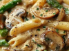 Creamy Mushroom and Asparagus Chicken Penne