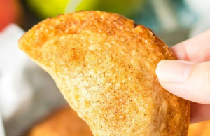 Air Fryer Caramel Apple Empanadas Recipe
