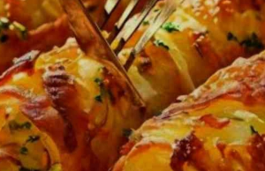 Potato and Chicken Patties with Creamy Mushroom Sauce Recipe