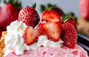 Strawberry Cool Whip Pie Recipe