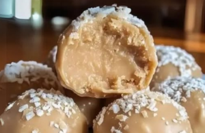 3-Ingredient Peanut Butter Balls (With Cream Cheese)