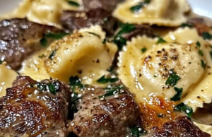 One-Skillet Garlic Butter Steak & Cheese Ravioli Recipe