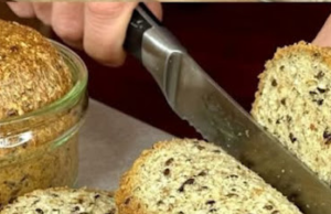 1-Minute Bread in a Jar (No Yeast, No Sugar, No White Flour!)
