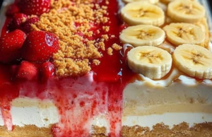 Strawberry Crunch Cheesecake and Banana Pudding Cheesecake