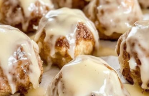 Sourdough Discard Cinnamon Roll Bites