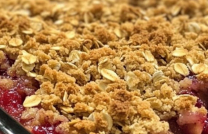 Rhubarb Crisp