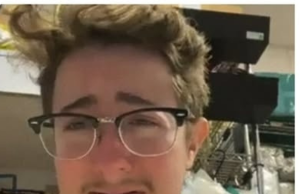 Starbucks Worker Breaks Down In Tears Over 8-Hour Shift