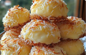 Lemon Coconut Cheesecake Cookies