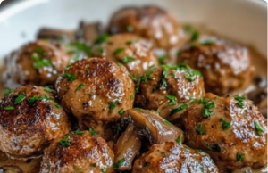 Steak Meatballs with Mushroom Gravy
