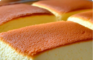 Fluffy Vanilla Sponge Cake