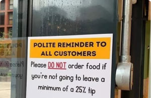 Man’s Refusal to Pay 25% Tip Ignites Debate on Tipping Culture