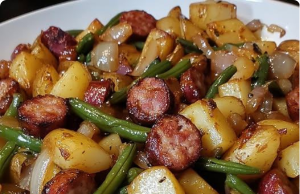 One-Pan Sausage, Green Beans, and Potatoes – Easy, Flavorful & Clean-Up Friendly!
