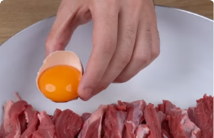 The Toughest Meat Is Tenderized in 10 Minutes! The Egg Secret to Meat That Melts in Your Mouth