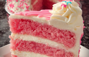 Strawberry & Cream Layer Cake