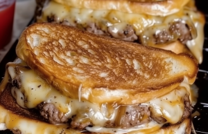 Patty Melts with Secret Sauce