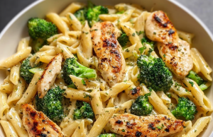 Creamy Garlic Chicken Penne