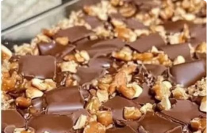 Caramel Chocolate Crunch Bars