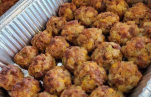 Stuffing Balls – Golden, Savory Bites of Holiday Comfort