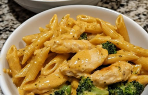 Creamy Broccoli and Chicken Penne