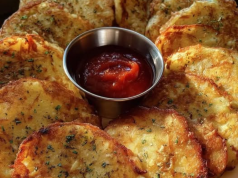 Classic Potato Pancakes (Latkes)