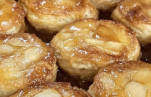 Apple Cinnamon Biscuit Cobbler