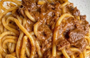 Genovese Sauce (Ragù alla Genovese)