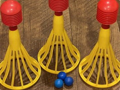 Exploring the Tupperware Tuppertoys Pop-A-Lot Ball Shooter Set