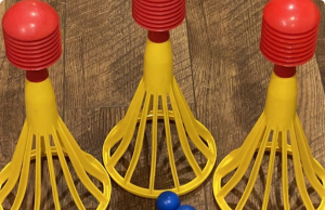 Exploring the Tupperware Tuppertoys Pop-A-Lot Ball Shooter Set