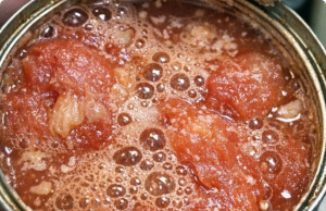 Bubbles in Canned Tomatoes: Fermentation or Spoilage? How to Tell the Difference
