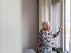 Recognizing Early Signs of Dementia: A Compassionate Guide to Awareness and Action